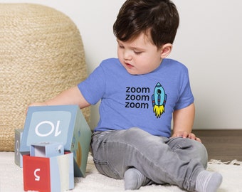 Zoom zoom zoom cute spaceship short sleeve T-shirt for toddler boys and girls.