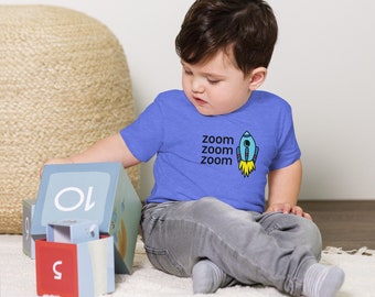 Zoom Zoom Zoom Süsses Raumschiff T-Shirt für Babys und Kleinkinder Jungen und Mädchen.