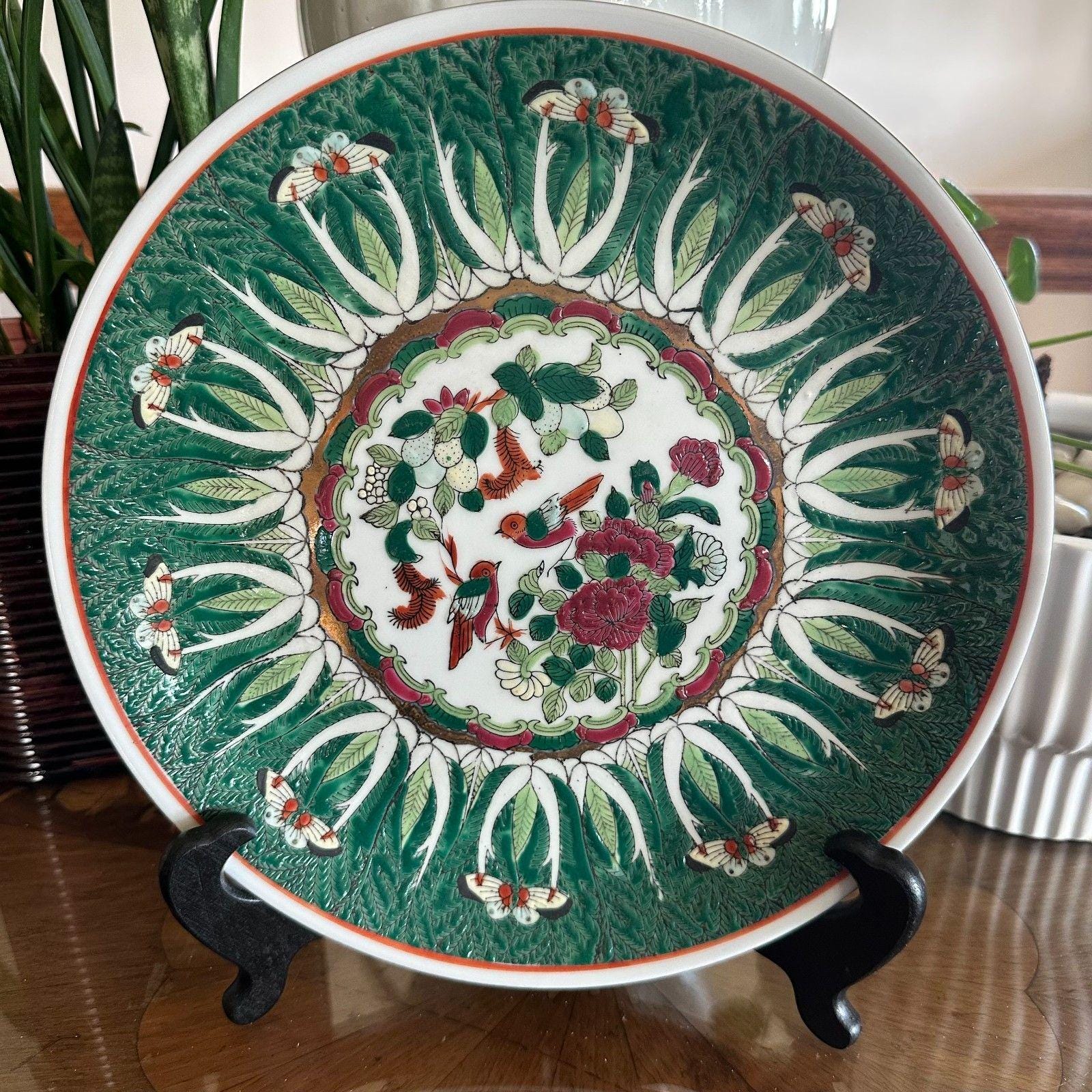 * antique plate ୨୧* フラワーレリーフ アンティークプレート Tropical Parrot Push Plate In Antique-By-Hand Finish | House of