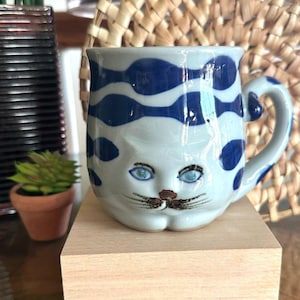 Vintage Hand Painted Stoneware Cat Mug, Takahashi San Fransisco Pottery