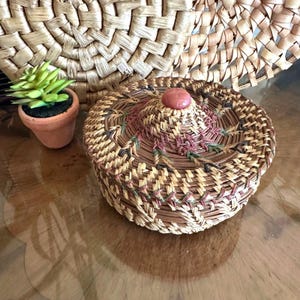 Vintage Native American Baskets - Etsy