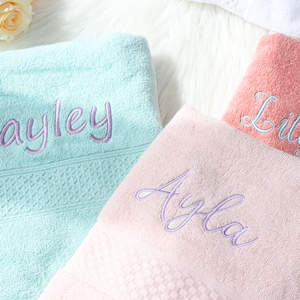 Custom embroidered bath towels, personalized bath towels with embroidered text/design, birthday and anniversary gifts，Bathroom decoration