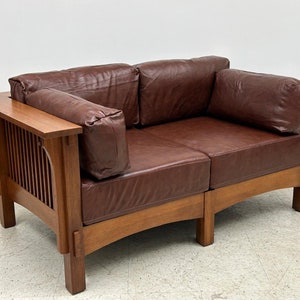 Arts And Crafts / Craftsman Crofter Style Love Seat - Chestnut Leather