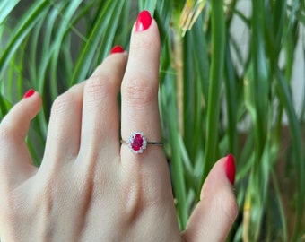 14k Solid Gold Ruby Ring , Oval Cut Ruby Ring, July  Birthstone Ring for women, Ruby Engagement Ring , Vintage Style Ring