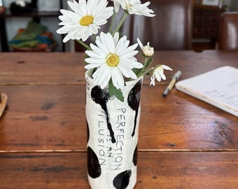 Perfekt vas handgjord av Kelly Newcomer Minneapolis Fine Art keramik stengods handglaserad, unik konst