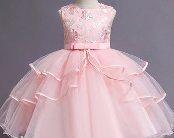 Robe de princesse fine sans manches à broderies florales et ourlet en tulle pour fille