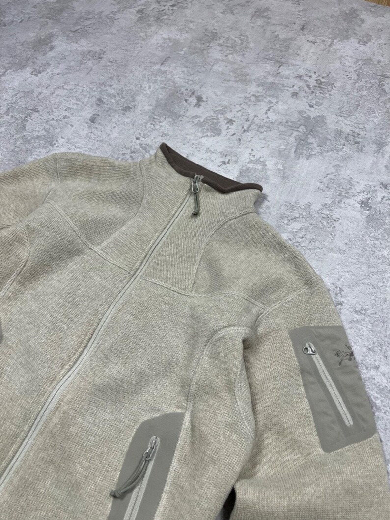 Arcteryx dames fleecevest met rits en Polartec-print, maat M afbeelding 6