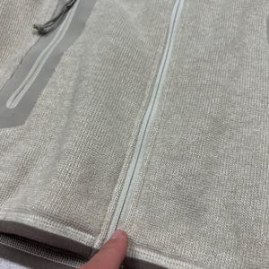 Arcteryx dames fleecevest met rits en Polartec-print, maat M afbeelding 19
