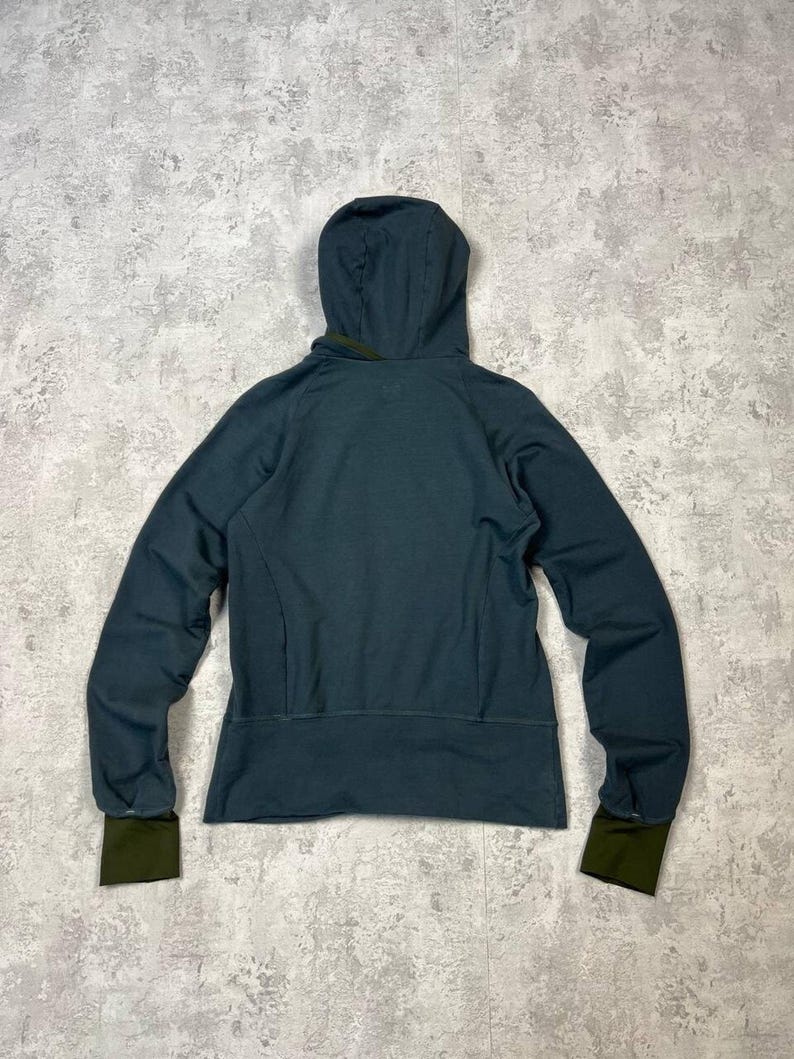 Arc'teryx Women's Outdoor Ninja Hoodie Size M image 9