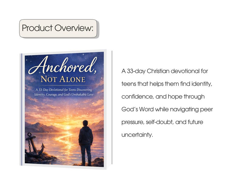 Pode incluir: Capa do livro "Anchored, NOT ALONE" com um p&ocirc;r do sol, uma &acirc;ncora e uma pessoa perto da &aacute;gua. &Eacute; um devocional crist&atilde;o de 33 dias para adolescentes, focado na identidade, coragem e f&eacute;.