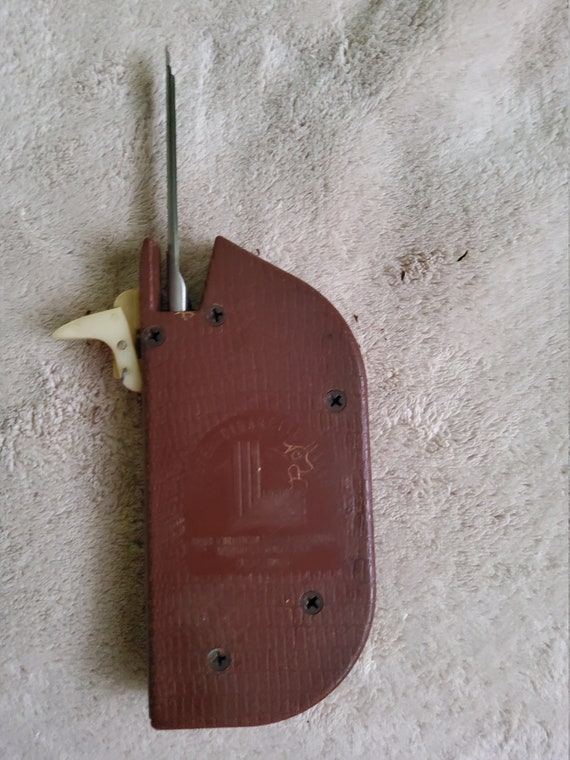 Vintage Tobacco Roller & Filter Cigarette Maker Gem