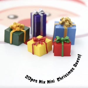 Miniatur Weihnachtsgeschenkboxen für Puppenhaus szenen mit verschneiten Weihnachtsfreuden Partybox Geschenkverpackungsideen für alle niedlichen Partyeinstellungen