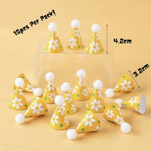 Mini cappellini di carta per feste, topper per torte, cappelli colorati per feste, per scene creative in miniatura, a forma di cono, colore rosa pastello.