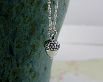 Sterling silver Woodland acorn charm necklace