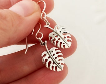 Handcrafted Sterling Silver Monstera Leaf Earrings for a Tropical Touch - Perfect Gift for Nature Lovers and Plant Enthusiasts