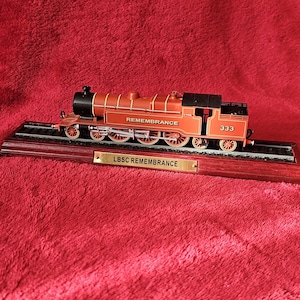 LBSC Remembrance Vintage Train Model, 21cm Long Steam Locomotive Display, Railway Collector Gift