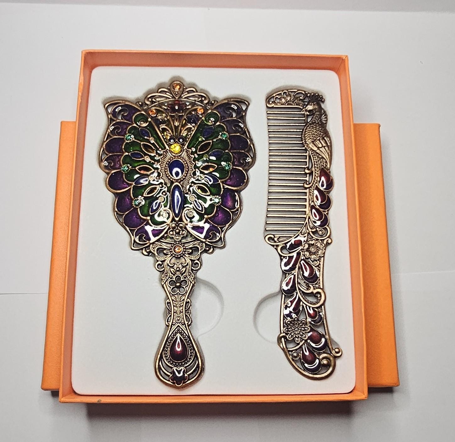 Vintage Style Exquisite Butterfly Mirror and Comb Set  display picture 1