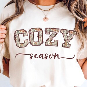 Cozy Season Comfort Colors Shirt Autumn Cozy Shirt Cute Cozy Season T-Shirt Floral Cozy Season Tee Girl Fall Shirt Vintage Fall Aesthetic