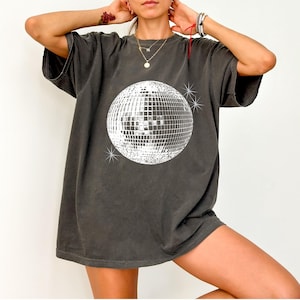 Camisa de bola de discoteca Comfort Colors® Camisa de bola de espejos Ropa estilo Estocolmo Camisa de gran tamaño de moda Regalos estéticos para adolescentes Y2K