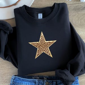 Glitter Leopard Print  Star Sweater Cheetah Print Star Trendy Sweatshirt  Aesthetic shirt girly cool Leopard Print Hoodie y2k Sweater