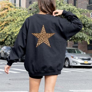 Leopard Print  Star Sweatshirt  Cheetah Print Star Sweater Trendy Shirt  Aesthetic t-shirt girly cool Leopard Print Clothes y2k Sweater