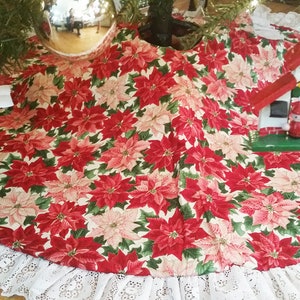 48 inch Poinsettia Christmas Tree Skirt | Large Tree Skirt | Red and White Traditional Deco | Handmade Holiday Decoration | Christmas Decor