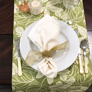 Lined Table Runner Whimsical Leaf Print Botanical | Home Seasons, HS Terrarium Home Décor Lime Green and Cream | Dining Fashion Table Décor