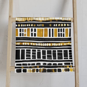 Gold and Black Mud Cloth Print Hand Towels| African Fabric| Melanin Art Bathroom| Tribal Print Hand Towels| African Mudcloth Towel