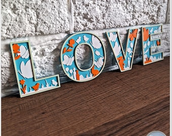 Vibrant Spring/Summer Style Letters - 3D Printed Seasonal Decor
