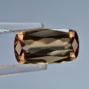 1.50 carts multi-colour Axinite from Parachinar, Pakistan