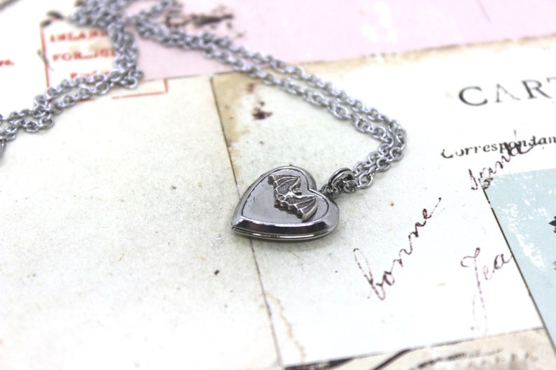 bat. locket necklace. in antiqued shiny silver tone inset heart image 2