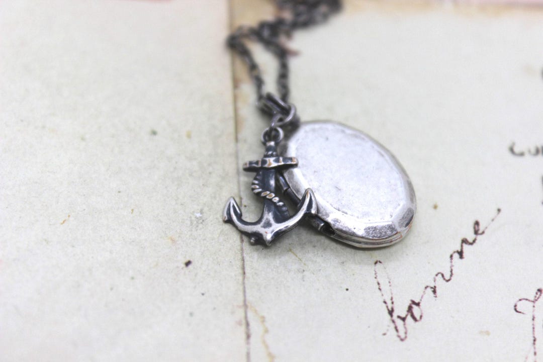 Anchor. Locket Necklace. in Silver Ox Jewelry - Etsy