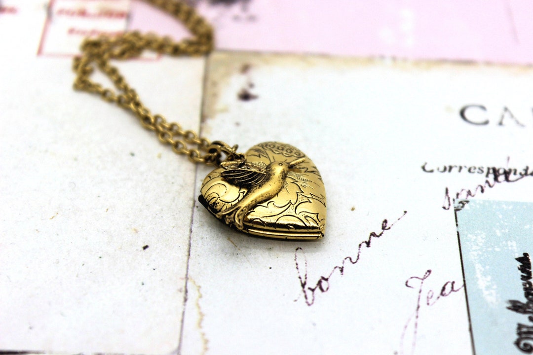 Hummingbird. Locket Necklace. Gold Ox With Tapestry Pattern Heart - Etsy