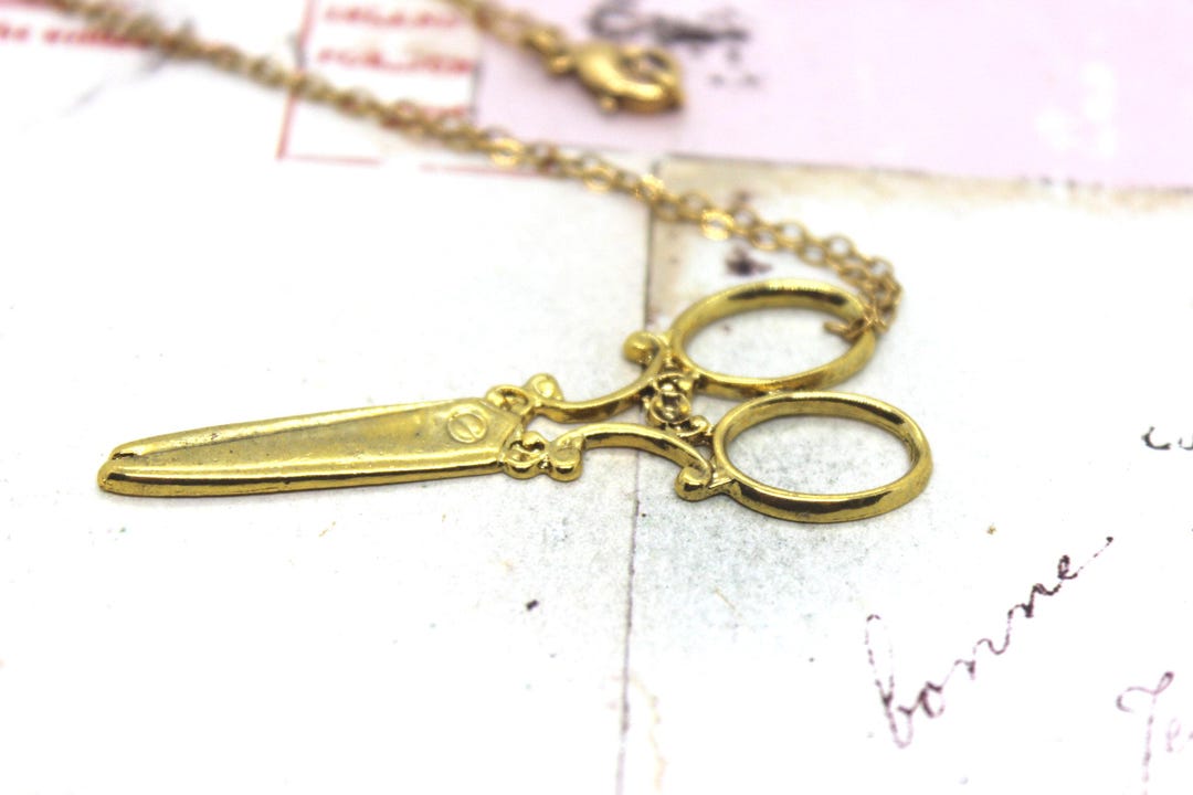 Scissors. Necklace in Gold Plate and Gold Ox Jewelry - Etsy