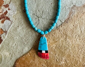 Santo Domingo inlaid spiny oyster pendant on a turquoise and spiny oyster necklace
