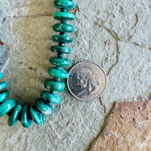 Stunning malachite disk bead necklace image 2