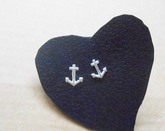 Silver Anchor Earrings, Cute Navy Earrings, Cartilage Piecing, Anchor Stud Earrings, Cartilage stud, Helix Studs, Nose Studs, Silver studs