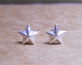 6 mm Tiny Nautical Star Post Stud Earrings 925 Sterling Silver Cartilage/Lip/ Nose/ Earrings Beach Design Gift under 10