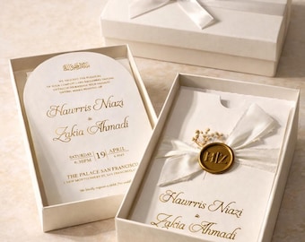 Luxury Boxed Wedding Invitation with Gold Foil Oval Cut Card