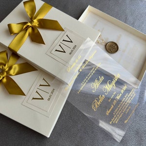 Box Invitation set with gold ribbons; Acrylic invitation with personalised seal wax and dried flowers with special boxes with gold print