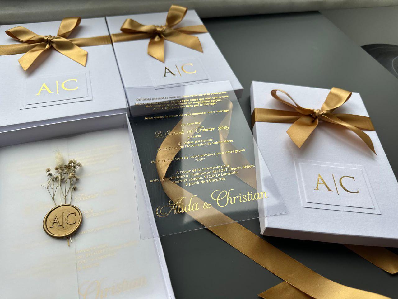 Box wedding Invitation set with gold ribbons
