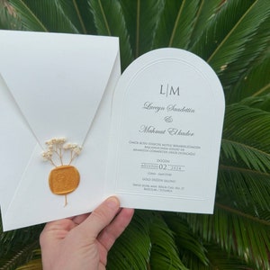 Convite de casamento elegante em formato arredondado com cartão em relevo e selo de cera personalizado, convite de aniversário, convite de casamento floral