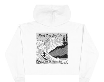 Surfer Girl Crop Hoodie "Dare To Dream Big" von Rainy Day Surf Co