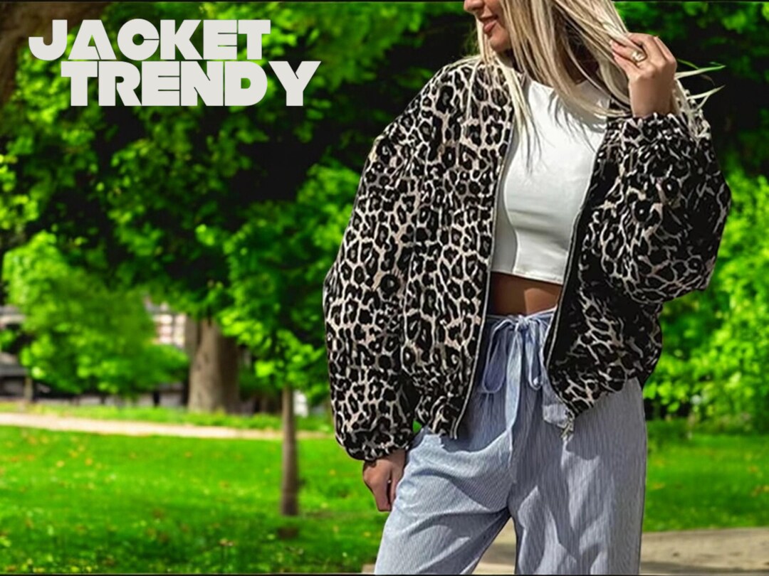 Guinea Pig Pattern Print Women Casual Bomber Jacket