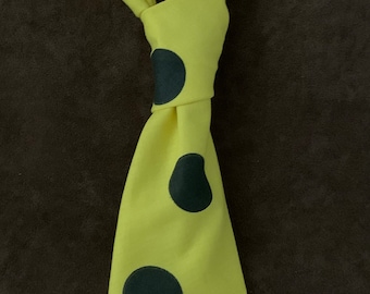 Yellow Tie, Child Size (Ages 2-5) with Velcro closure at neck