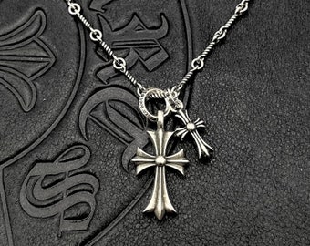 Collier croix fleur en argent style coeurs chromés, collier poignard, collier punk, chaîne lettre, collier à maillons multiples, cadeaux bijoux en argent