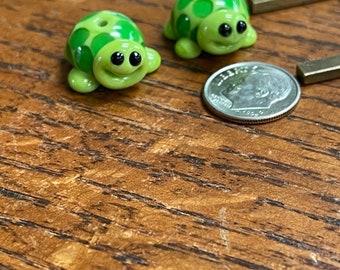 Turtle pair ,  Lampwork Bead Pair, Simply Lampwork by Nancy Gant, SRA G55