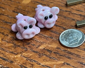 Pig pair ,  Lampwork Bead Pair, Simply Lampwork by Nancy Gant, SRA G55