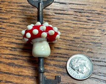 Mushroom Lampwork Beaded Key, Simply Lampwork by Nancy Gant, SRA G55