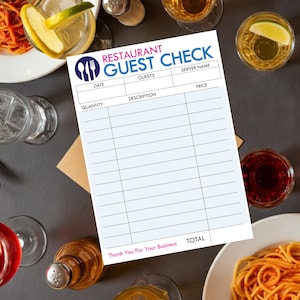 Puede incluir: Un cheque de restaurante blanco con las palabras "Restaurant Guest Check" en azul y rosa. El cheque tiene columnas para la fecha, los invitados, el nombre del servidor, la cantidad, la descripci&oacute;n y el precio. El cheque tambi&eacute;n tiene un espacio para el total y las palabras "Thank You For Your Business" en la parte inferior.